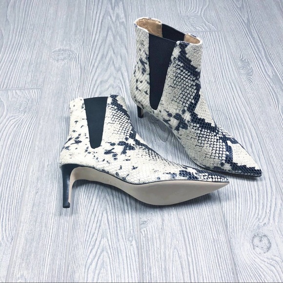 Joie Ralti python print booties ivory size 7 - Picture 4 of 11